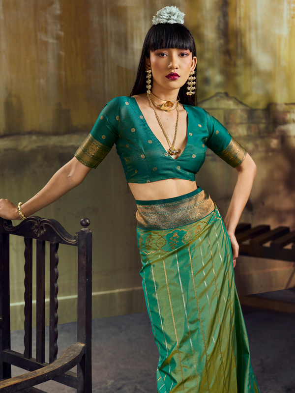 Sea Green Kanjivaram Silk Saree With Contrast Blouse