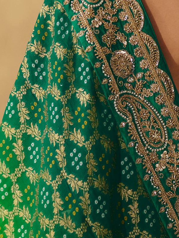 Emerald Green Bandhani Banarasi Georgette Saree, weave and work detail