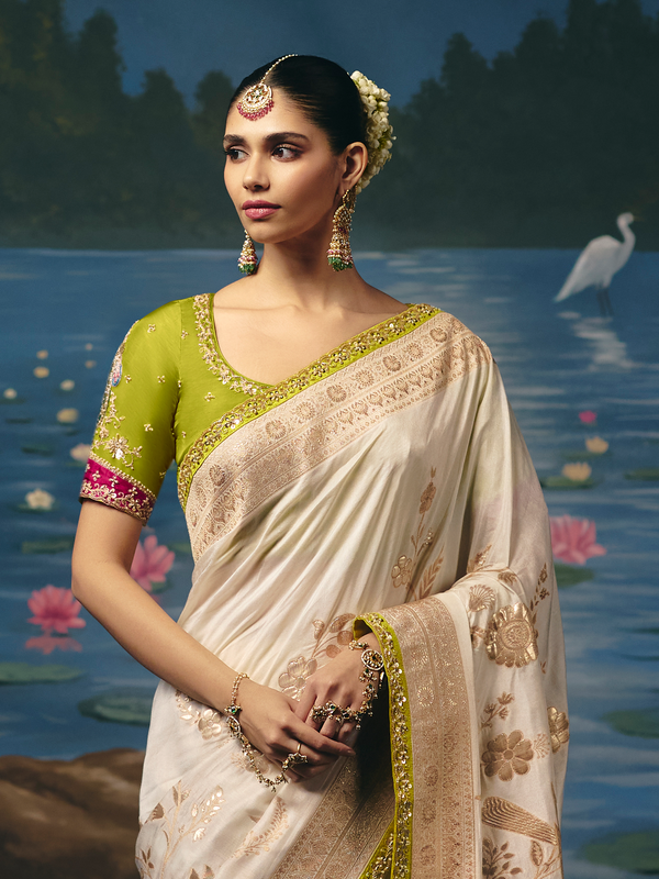 Ivory Banarasi Dola Silk Saree, pallu and blouse