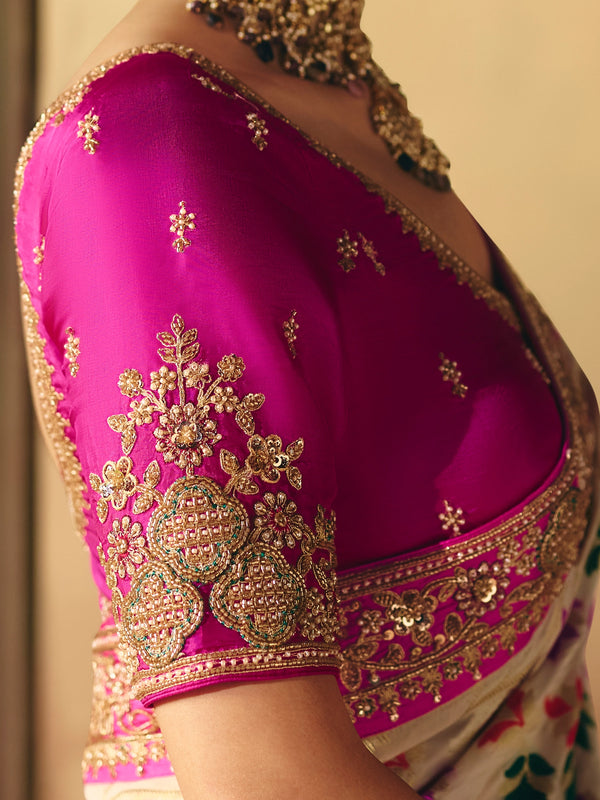 Ivory Cream Bandhani Banarasi Georgette Saree, contrast blouse close-up