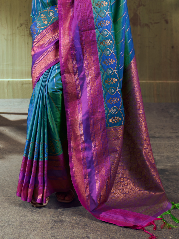 Peacock Blue Kanjivaram Silk Saree With Contrast Blouse