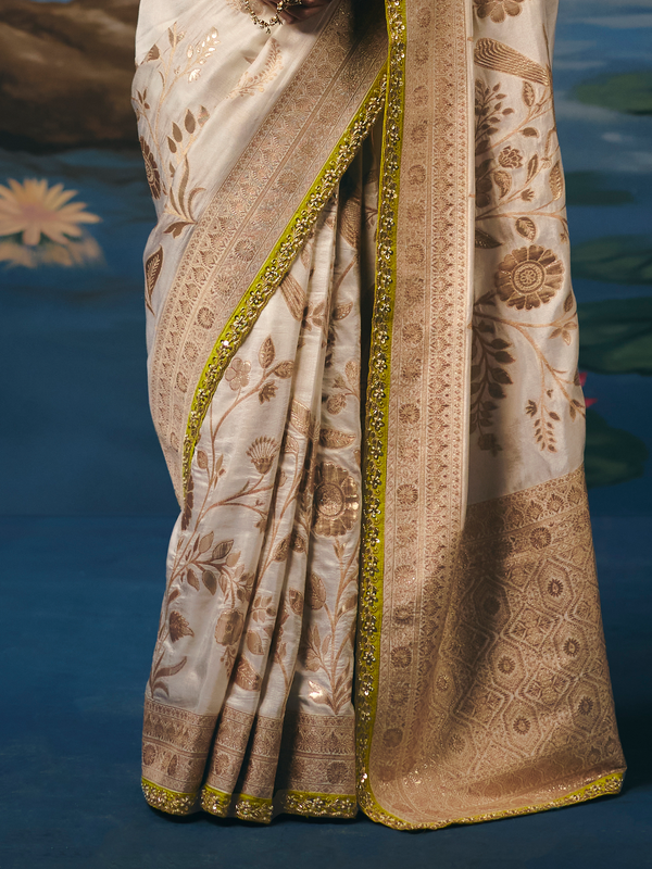 Ivory Banarasi Dola Silk Saree, border and drape