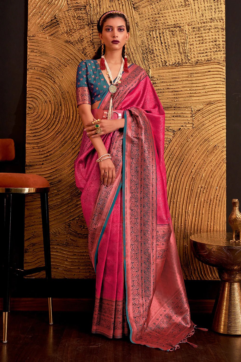 Rani Pink Woven Kanjivaram Handloom Silk Saree – Vasumatis
